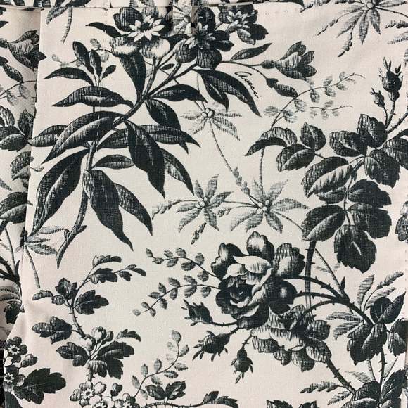 GUCCI Cream Black Floral Cotton Flat Front Dress Pants - Picture 2 of 7
